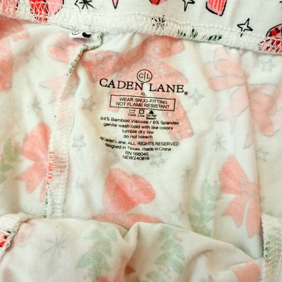 NWOT Caden Lane Women’s Pajama Pants “Bow What Fun” Rare Sold Out XL - Picture 11 of 11